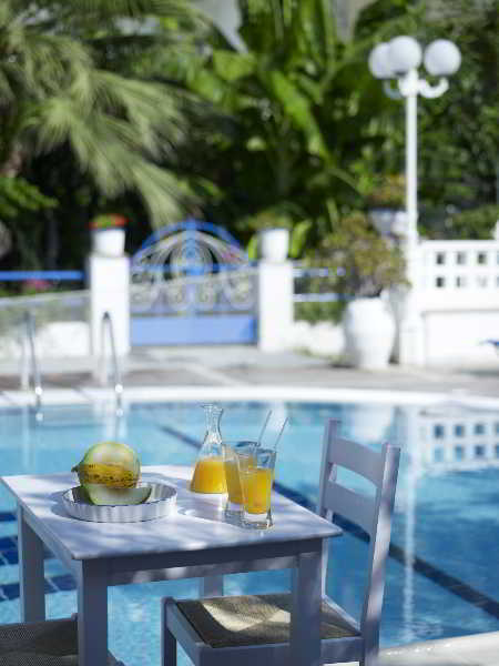 Ninetta's Hotel apartamentowy 3*
